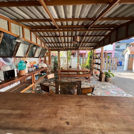Plumeriahome Near Walking Street เชียงใหม่ ภายนอก รูปภาพ