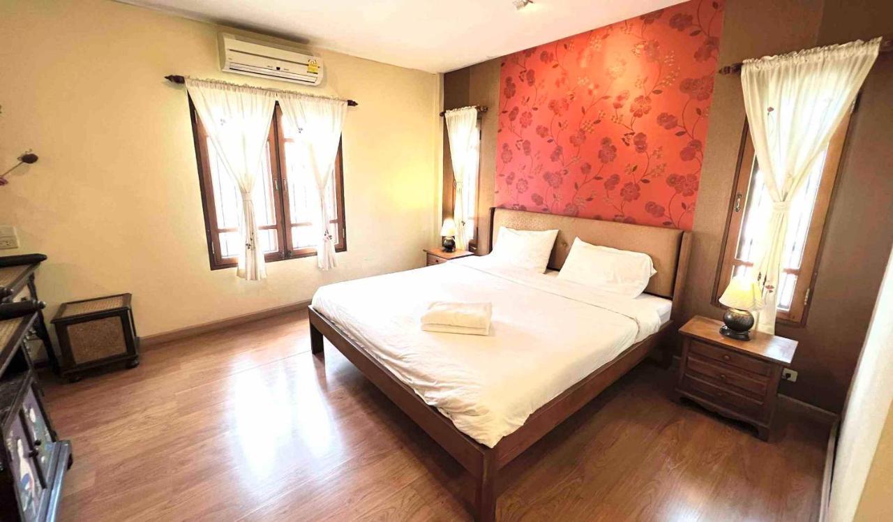 Plumeriahome Near Walking Street เชียงใหม่ ภายนอก รูปภาพ