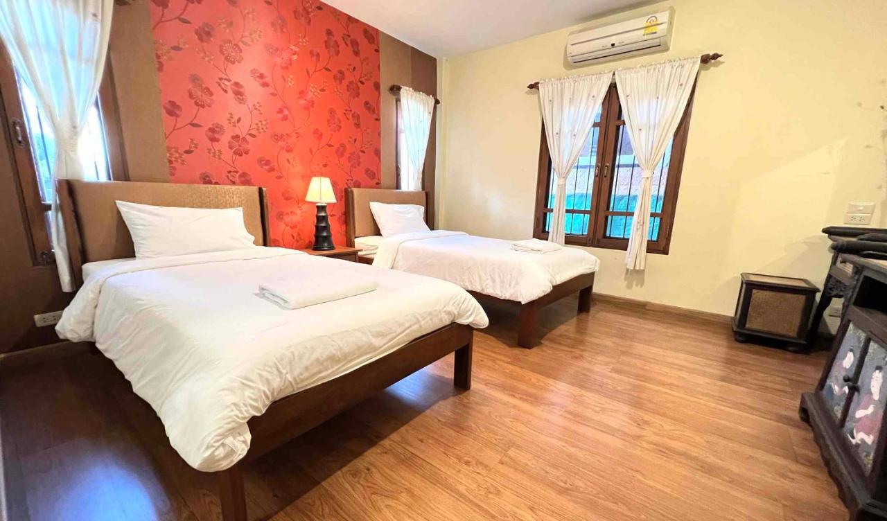Plumeriahome Near Walking Street เชียงใหม่ ภายนอก รูปภาพ