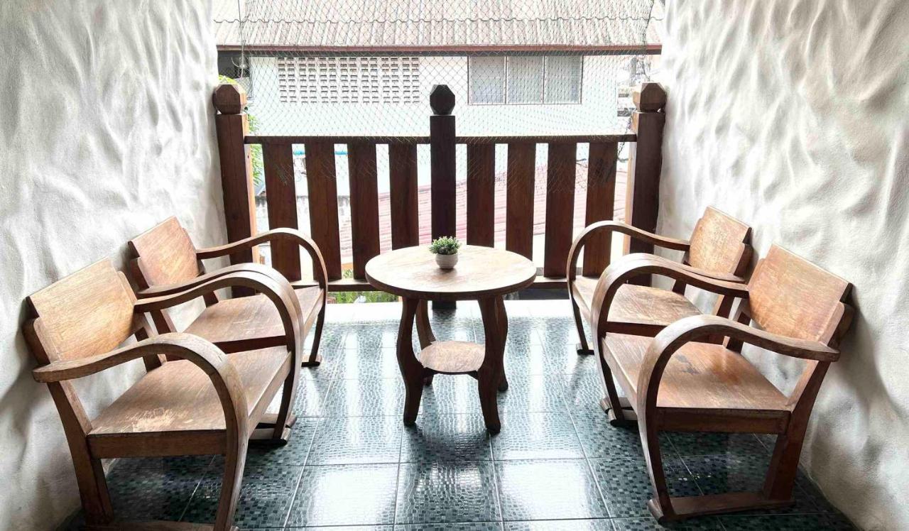 Plumeriahome Near Walking Street เชียงใหม่ ภายนอก รูปภาพ